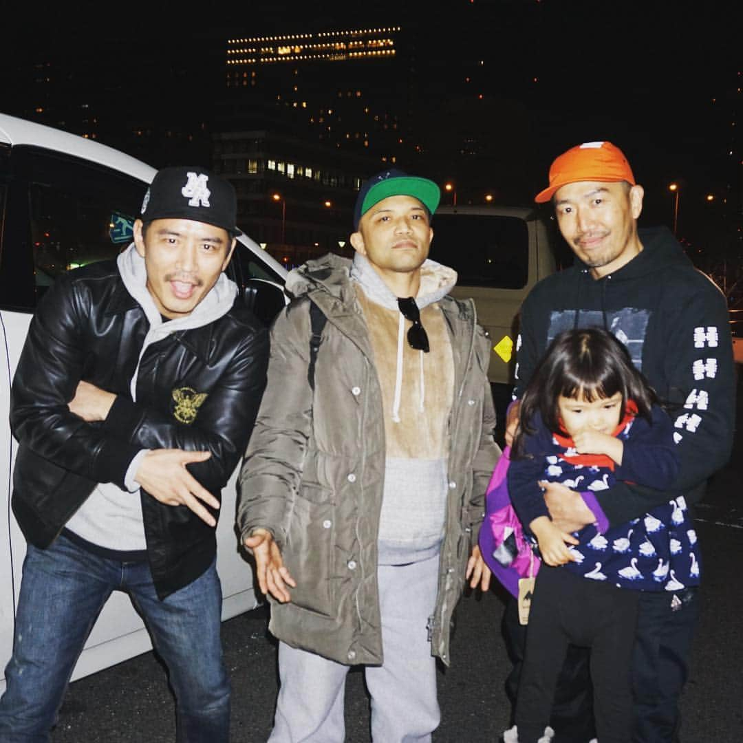 山本”KID”徳郁さんのインスタグラム写真 - (山本”KID”徳郁Instagram)「music for life  @ragga_takafin @kurofin  #osaka #reggae #mightyjamrock #takafin」1月22日 21時21分 - kid_yamamoto