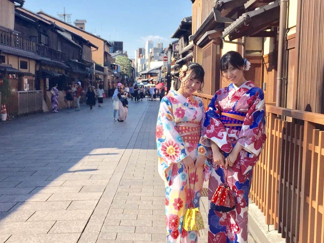 高寺沙菜さんのインスタグラム写真 - (高寺沙菜Instagram)「写真振り返ってたら見つけた🐻💕 また行きたいな〜🤔 #kyoto #着物 #kimono #2017  #二人旅 #love #girl #happy  #smile」1月22日 22時40分 - takatera_sana
