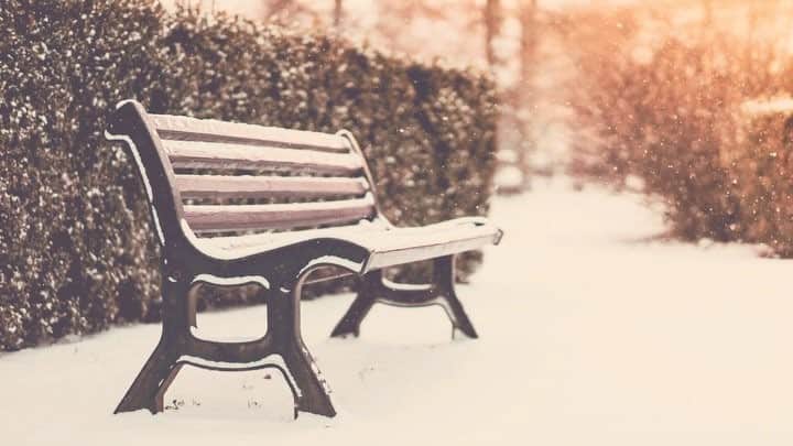 Robert de Boronのインスタグラム：「東京は珍しく大雪です☃️雪っぽい曲をどうぞ🎹✨😉皆さん風邪引かないようにね👍」