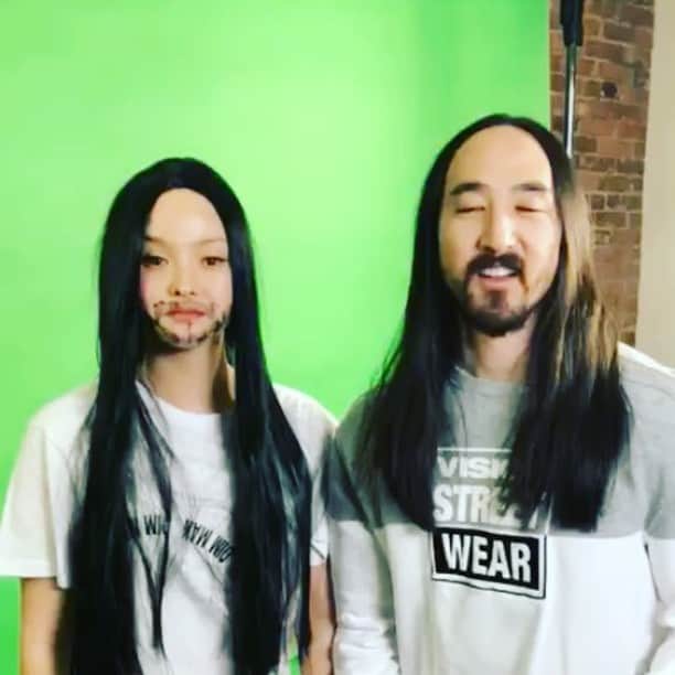 デヴォン青木のインスタグラム：「I have no interest in being/answering to or otherwise hearing the name @devonaoki going forward.  I've decided it's far more exciting to be @steveaoki part 2.  Happy to Dj the leftovers he can't make or be his stand in.  For bookings email @itsdrewhunter #Stevon!」