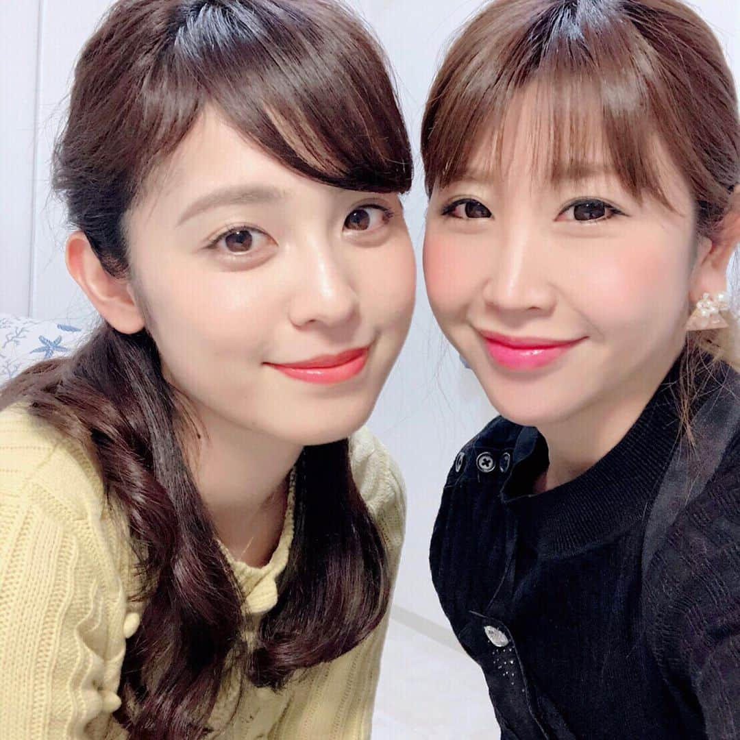 久慈暁子さんのインスタグラム写真 - (久慈暁子Instagram)「* ネイリストの愛須さん☻🍦💓 ネイルしてもらっている間は 2、3回目になる 映画『インターステラー』を 観ました🌏💫 * #ネイル #インターステラー」1月25日 20時01分 - kuji_akiko