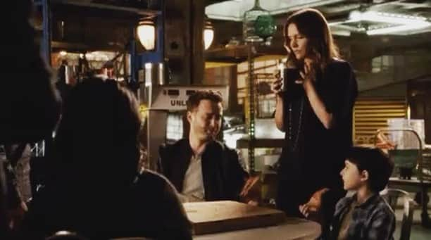 SCORPION/スコーピオンのインスタグラム：「Cheers to #NationalPizzaDay! 🍕🍕🍕 #TeamScorpion」