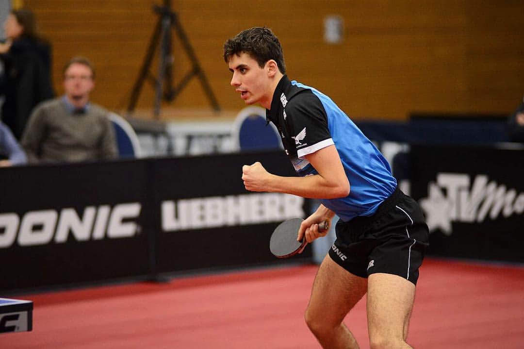 ヤクブ・ディヤスのインスタグラム：「Jesteśmy w półfinale Ligi Mistrzów po zwycięstwie 3:1 nad FC Saarbrücken! W następnej rundzie zmierzymy się z Borussia Düsseldorf!  We are in semi-final of Champions League after a big win 3:1 against FC Saarbrücken! Now we will face Borussia Düsseldorf in the next stage!😁💪👍🙌🏓 📷 @n.i_c.o  @thejoaogeraldo @hugocalderano @yutomuramatsu @simongauzy  @donic_germany  #semifinal #championsleague #oxnation #teamspirit #greatjob」