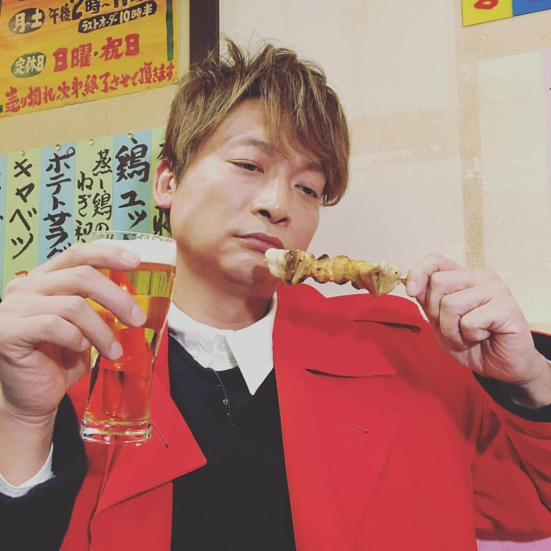 香取慎吾さんのインスタグラム写真 - (香取慎吾Instagram)「隣の家族は青く見える」1月26日 20時05分 - katorishingo_official