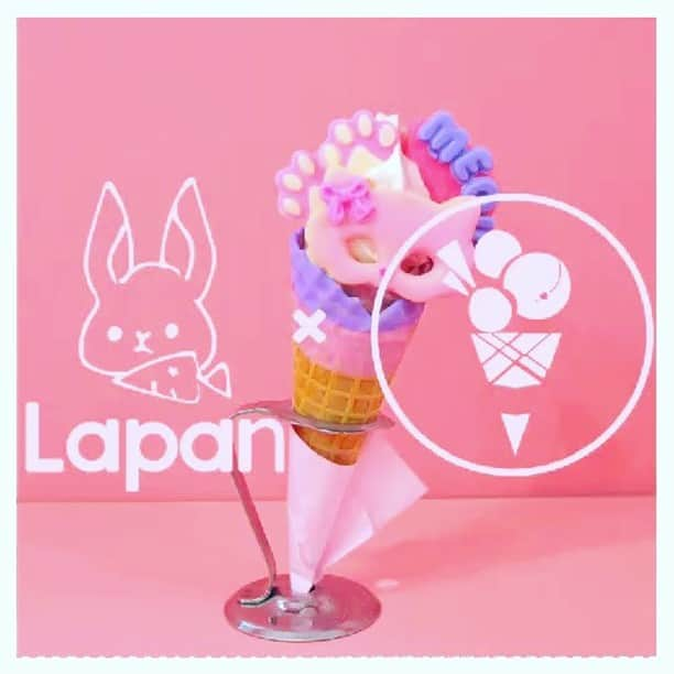 Lapan.tv【ラパン】のインスタグラム：「‪【😼😼😼】‬ ㅤ ‪📍Eddy's Ice Cream‬ / 原宿駅6分‬ ㅤ ‪大人気のCatデザインをリニューアル‬ ‪チャームポイントは耳のリボンと肉球🎀🐾‬ ㅤ ‪プードルをデザインしたPastelPoodleとならべて撮ってあげてね🐶🐱‬ ㅤ ㅤ ㅤ ******************************** ㅤ 他の #アイス の写真や動画をチェック↓ ㅤ #Lapan_アイス ㅤ 他の #原宿 のカフェの写真や動画をチェック↓ #Lapan_原宿 ㅤ * * * * * * * * #eddysicecream#エディーズアイスクリーム #하라주쿠#하라주쿠맛집 #하라주쿠카페 #原宿#harajuku#原宿カフェ #スイーツ好き #スイーツ大好き #スイーツ巡り #スイーツ女子 #ピンクカフェ #かわ育カフェ #カフェ巡り #cafemiru #東京カフェ巡り #インスタジェニック #ムービージェニック #ラパン #lapan #かわいいを食べよう #lapan🐰」