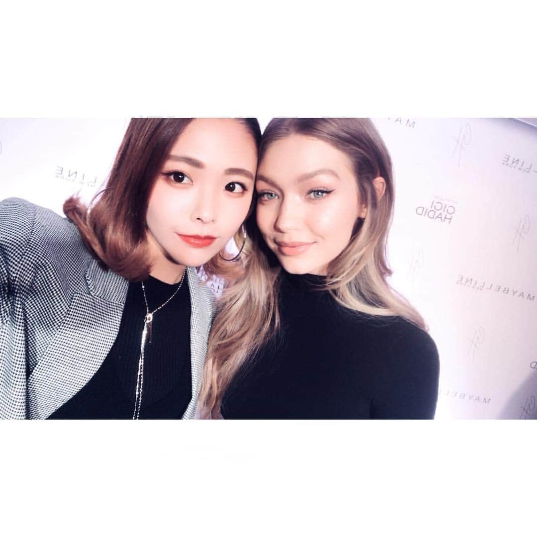 武藤千春さんのインスタグラム写真 - (武藤千春Instagram)「Thank you @gigihadid  @gigihadid × @maybelline new collection launch party #gigihadid #maybelline  #maybellinenewyork #gigixmaybelline」1月26日 22時17分 - iamchiharumuto