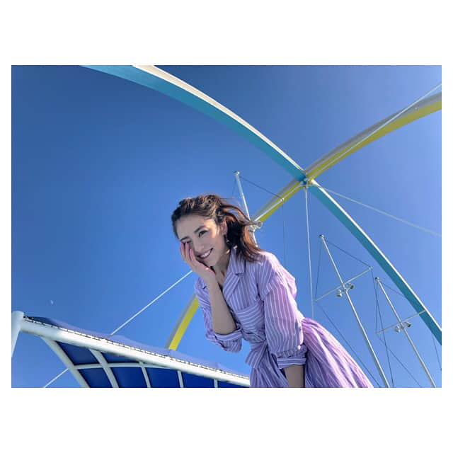 石川恋さんのインスタグラム写真 - (石川恋Instagram)「Shooting with blue sky🌈💫#shooting」1月27日 20時16分 - ren_ishikawa