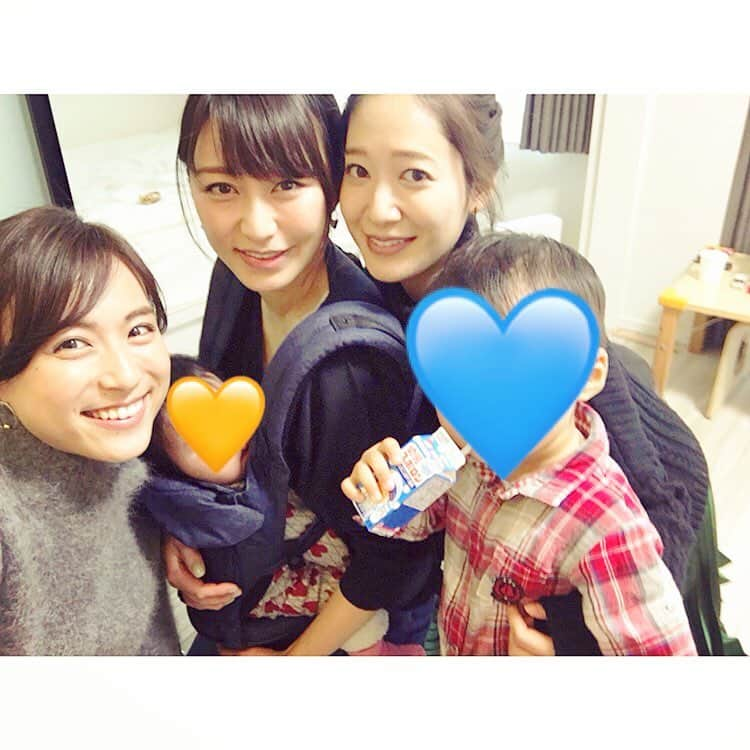 笹川友里さんのインスタグラム写真 - (笹川友里Instagram)「先日、 えりなさんと明世さんに会いに行きました✨ 一時間という短い時間でしたが、 えりなさんのお二人のお子ちゃまに癒され。 明世さんのお腹を撫で撫で。 いつでも柔らかくて女性らしい お二人にいつも憧れます💛 ありがとうございました🎵  #枡田絵理奈 #吉田明世 #大好きな先輩 #いつもありがとうございます #えりなキッズ大きくなってました #幸せなひと時を」1月27日 19時34分 - sasagawayuri