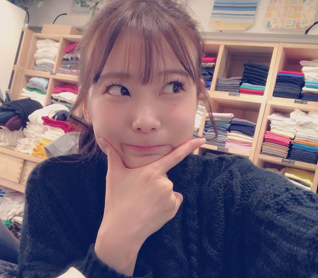 重盛さと美さんのインスタグラム写真 - (重盛さと美Instagram)「事件前の私。 #ドヤ顔#ワクワク#待ってろ#デザイナー気取り」1月27日 21時54分 - satomi_shigemori