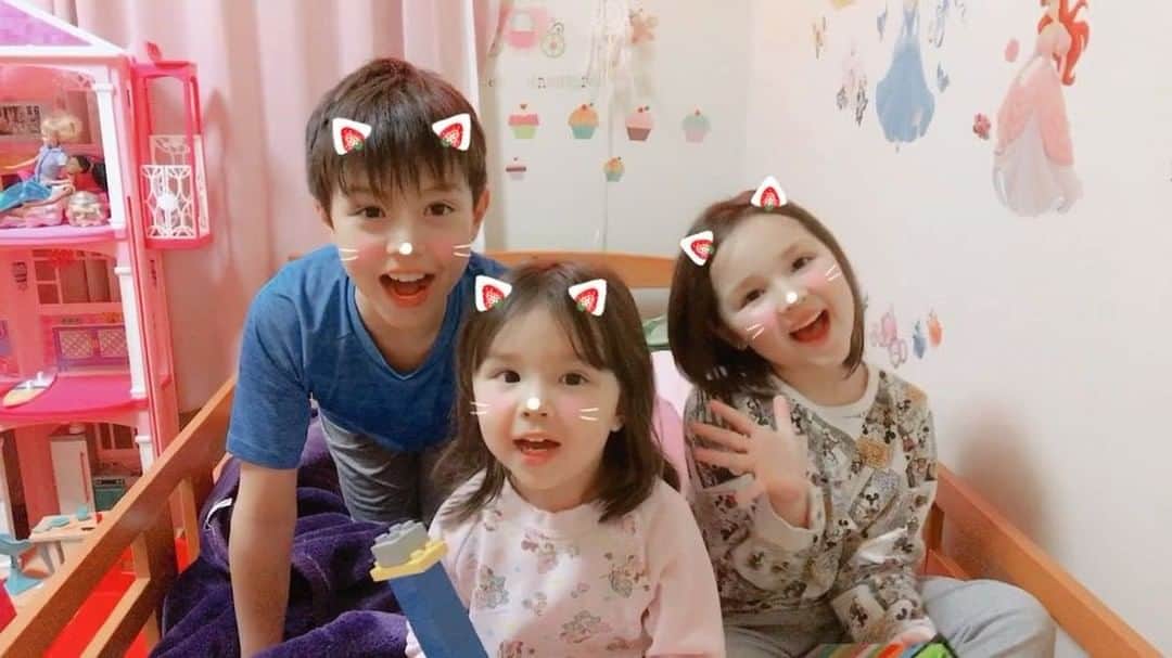 バイリンガル3兄妹のインスタグラム