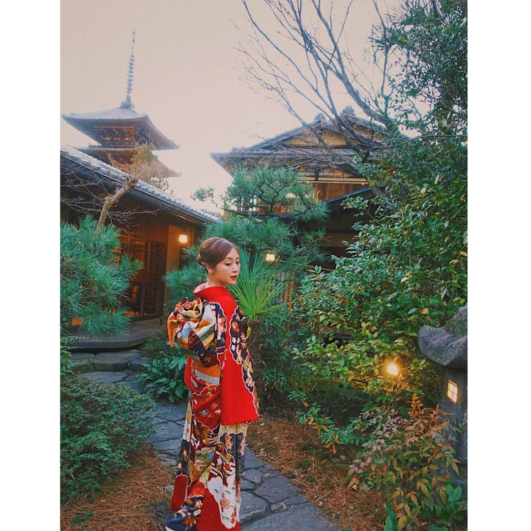 辰巳奈都子さんのインスタグラム写真 - (辰巳奈都子Instagram)「⛩👘🏮🥀🎍 ・  #京都  #着物  #日本 #kyoto  #japan #wedding  #結婚式」1月27日 22時44分 - tatsumi_natsuko