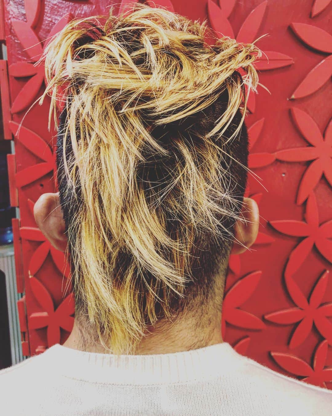 真田聖也さんのインスタグラム写真 - (真田聖也Instagram)「How is my new hair style?」1月28日 4時53分 - seiya_sanada