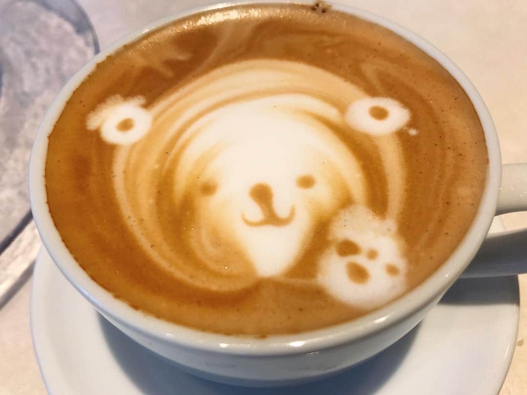 林美沙希さんのインスタグラム写真 - (林美沙希Instagram)「おはようございます。寒い日が続いていますね。 今日も素敵な１日になりますように✨  #ラテアート#犬」1月28日 11時41分 - misaki0hayashi