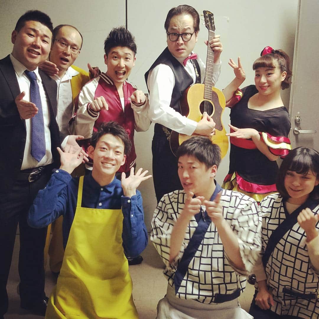 レイチェルのインスタグラム：「今日は「ネイビーズアフロ」の単独に出させてもらいましたよ！  二人とも、呼んでくれてありがとう！  いや、あえての陳謝っ！  最高に、たぁのぉしぃーーかったぁ～！！！😆😆😆✨✨✨✨✨」