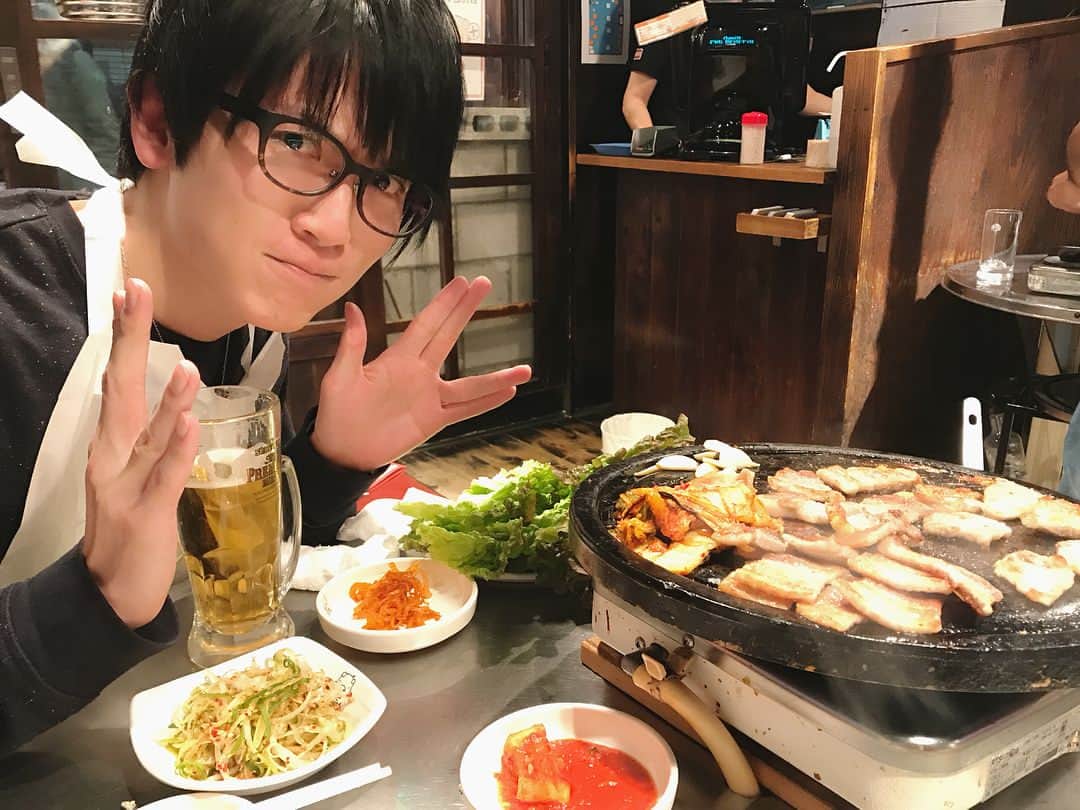 安達雅哉のインスタグラム：「サムギョプサったブー！ #サムギョプサル #とんちゃん」