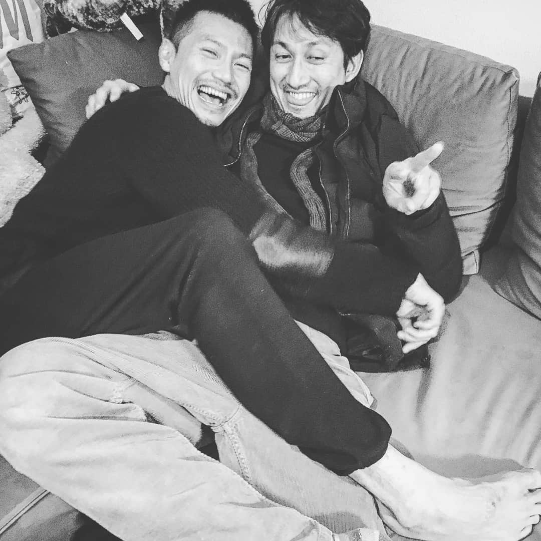 岩永洋昭さんのインスタグラム写真 - (岩永洋昭Instagram)「久々にお会い出来ました神尾 兄さん☻ 初めてご一緒させて頂いた時からプライベート&撮影と、お世話になった尊敬するアニキ☻ #仮面ライダーOOO #仮面ライダーバース #伊達明 #Dr.真木 #神尾佑」1月28日 22時15分 - hiroaki.iwanaga