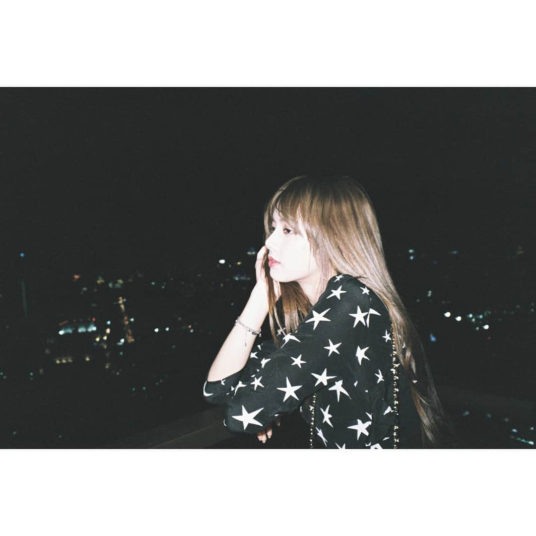 BLACKPINKさんのインスタグラム写真 - (BLACKPINKInstagram)「#BLACKPINK#LISA#블랙핑크#리사#날라리사#블핑하우스 🌜BANGKOK🌛」1月29日 13時27分 - blackpinkofficial