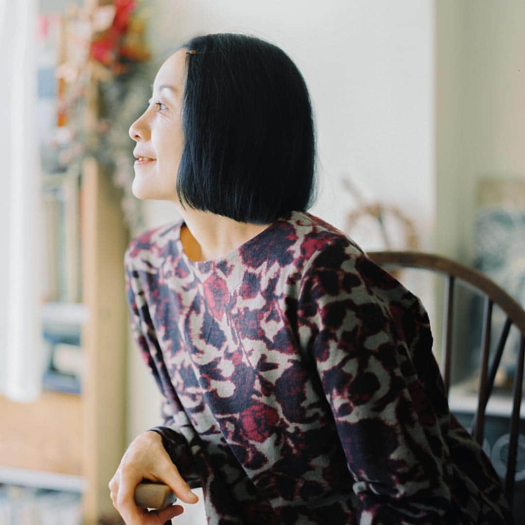 濱田英明のインスタグラム：「Naomi Takayama for @liniere_tkj  #高山なおみ #リンネル #naomitakayama #pentax67」