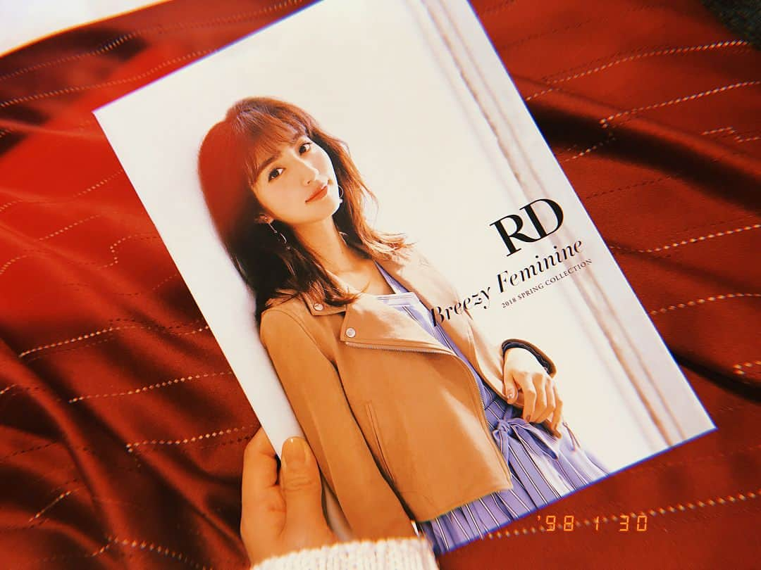 堀田茜さんのインスタグラム写真 - (堀田茜Instagram)「@rougediamant_official  2018 spring collection🌸 先着で店頭にて配布されてます☺︎」1月30日 9時18分 - akanehotta