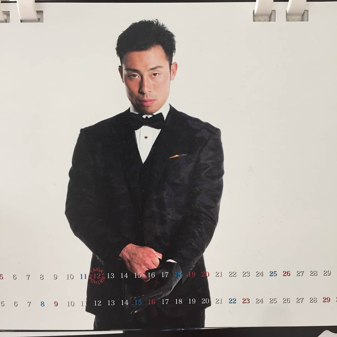 のインスタグラム：「こいつもインスタ始めたらしい 便乗ってきた。広めてって」
