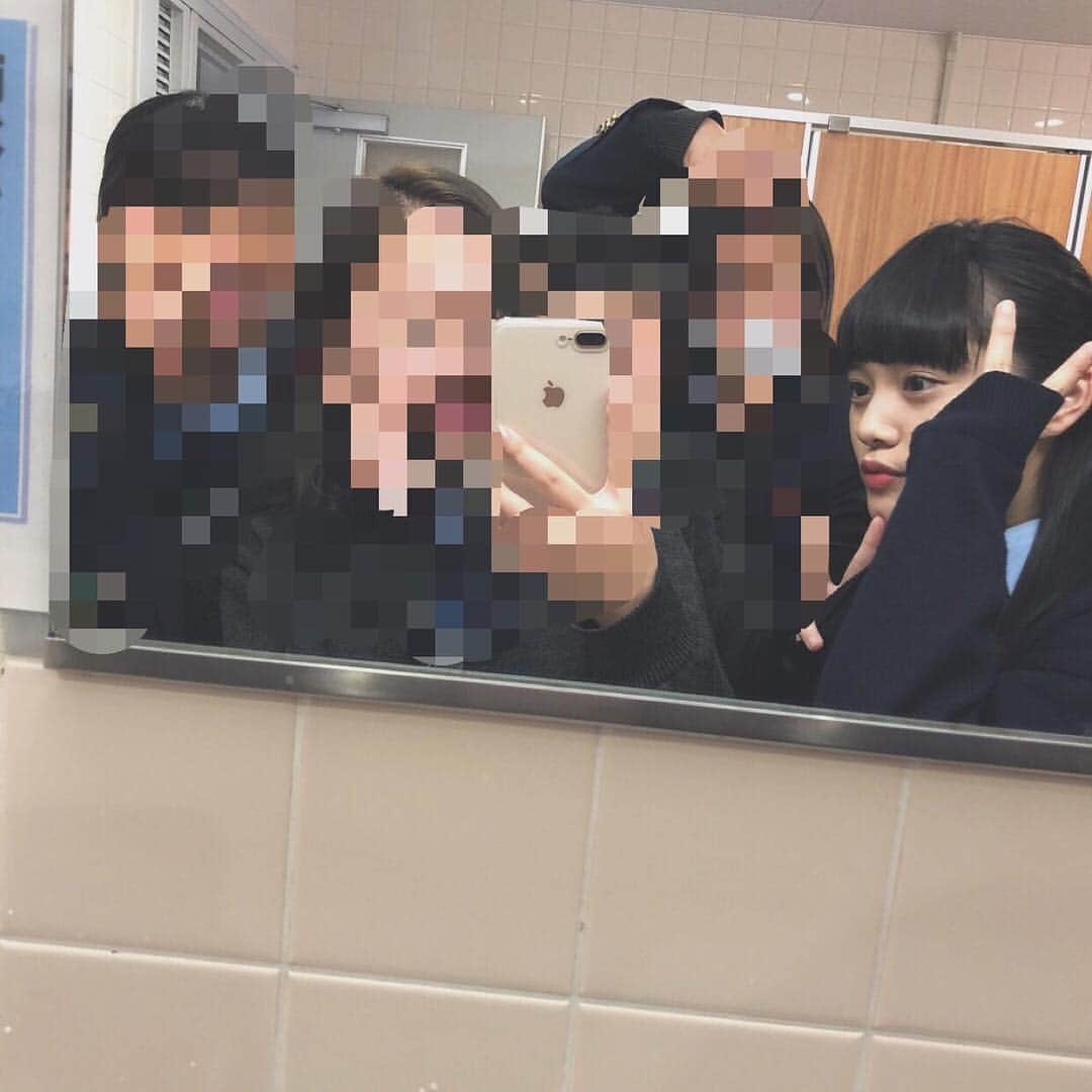 RUNA（竹田瑠奈）さんのインスタグラム写真 - (RUNA（竹田瑠奈）Instagram)「授業中トイレ行ったらたまたまあった。たまたまね。たまたま こうゆうのが楽しかったりするよね高校生って✌︎」1月30日 20時55分 - runacccc