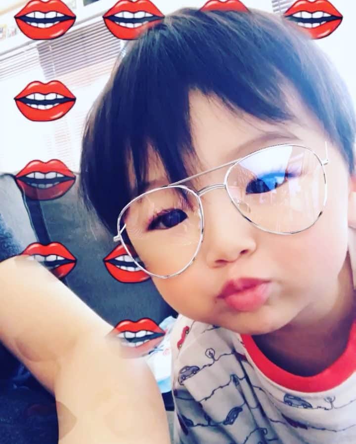 藤倉幸子のインスタグラム：「可愛くて仕方ない親バカ🤭  何をしても可愛い💓💓 最近は良く変顔をする昊。 本当お茶目で小さい頃からよく笑わせてくれる昊くん。 段々顔つきもお兄さんになってきて日々の成長にびっくりする事ばかり👏🏻」