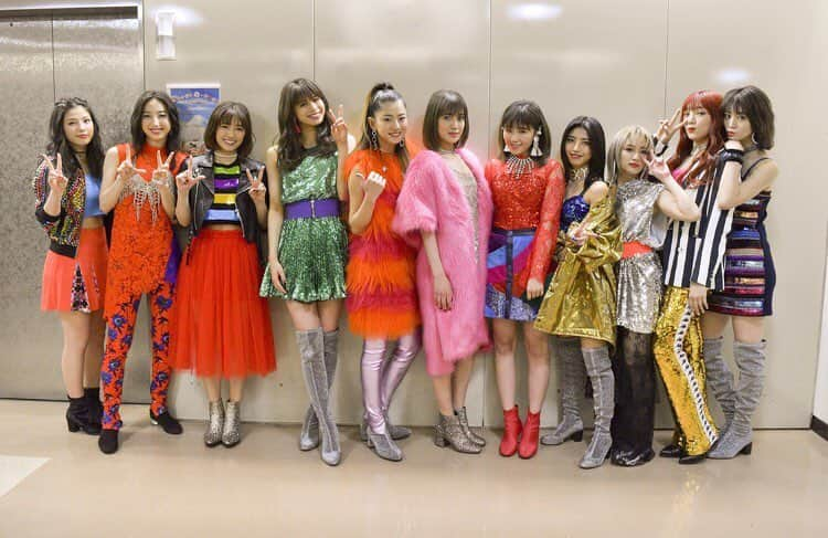 ツインタワーのインスタグラム：「絶対絶対見に来ていただきたいです‼️ 11人で頑張ります🔥✨ E-girls LIVE TOUR 2018 〜E.G.11〜  11人の化学反応が生み出す 新たなE.G.エンタテインメント!! かつてない輝きの世界へ いま11人が走り出す!! E.G.11 6月開幕!! 6月2日 (土）[福井] サンドーム福井 6月9日 (土）[静岡] エコパアリーナ 6月10日 (日）[静岡] エコパアリーナ 6月22日 (金）[兵庫] ワールド記念ホール 6月23日 (土）[兵庫] ワールド記念ホール 6月24日 (日）[兵庫] ワールド記念ホール 6月30日 (土）[福岡] マリンメッセ福岡 7月1日 (日）[福岡] マリンメッセ福岡 7月7日 (土）[新潟] 朱鷺メッセ・新潟コンベンションセンター 7月21日 (土）[広島] 広島グリーンアリーナ 7月22日 (日）[広島] 広島グリーンアリーナ 8月1日 (水）[埼玉] さいたまスーパーアリーナ 8月2日 (木）[埼玉] さいたまスーパーアリーナ 8月4日 (土）[埼玉] さいたまスーパーアリーナ 8月5日 (日）[埼玉] さいたまスーパーアリーナ」