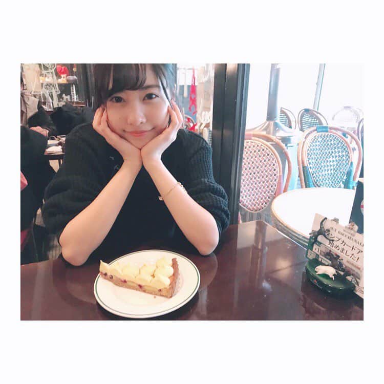 のインスタグラム：「幸せお茶タイム❤︎」