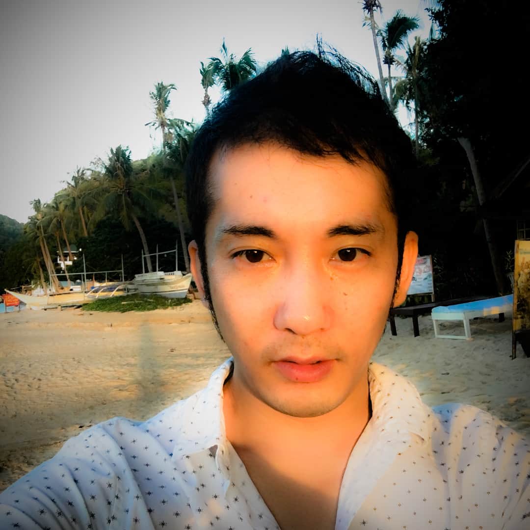 Fku朗のインスタグラム：「Sunset #music #beach #producer #DJ」