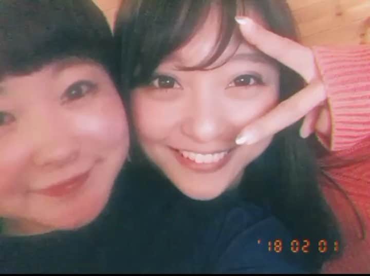 堤ゆきみのインスタグラム：「鼻挟まれるとは思わなかったw あみーごありがとう❤︎ @ami_the_monster  #裏ピ世代 #ハッシュタグの乏しさ」