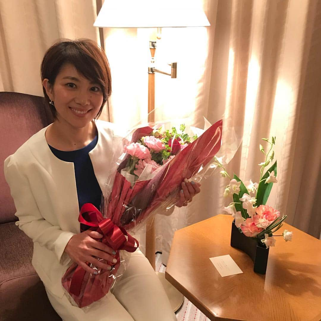 潮田玲子さんのインスタグラム写真 - (潮田玲子Instagram)「昨夜はみずほ懇親会にてゲストで出席させて頂きました！ 盛大な会で緊張しましたが素敵な時間でした。  #みずほ #懇親会 #帝国ホテル #挨拶 #緊張した #スーツもみずほカラー」2月2日 10時05分 - reikoshiota_official