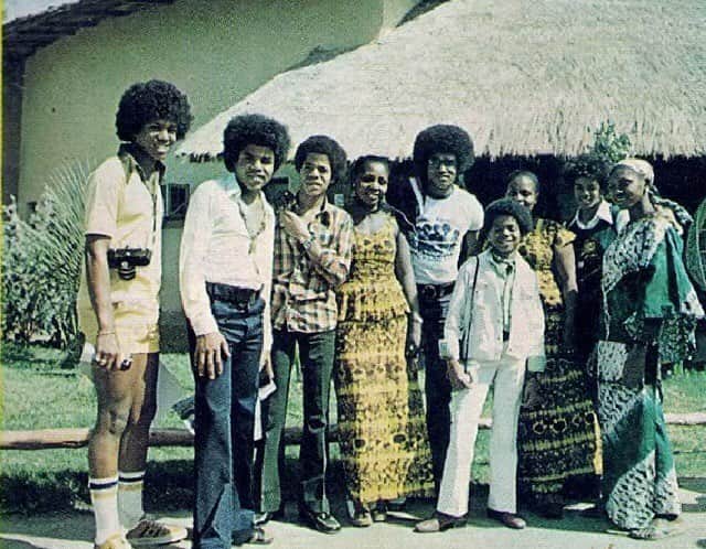 マイケル・ジャクソンさんのインスタグラム写真 - (マイケル・ジャクソンInstagram)「Today in 1974, the Jackson 5 performed in Senegal. Michael later remembered: “When we came off the plane in Dakar, Senegal, Africa, we were greeted by a long line of African dancers. Their drums and sounds filled the air with rhythm. I was going crazy, I was screaming, ‘All right! They got the rhythm…This is it. This is where I come from. The origin.’”」2月2日 13時25分 - michaeljackson
