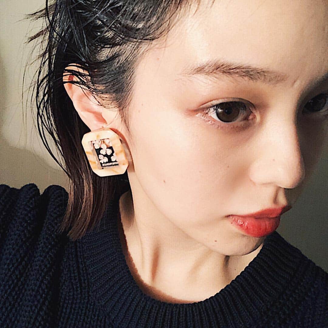 のインスタグラム：「@theatre_products 🧏‍♀️」