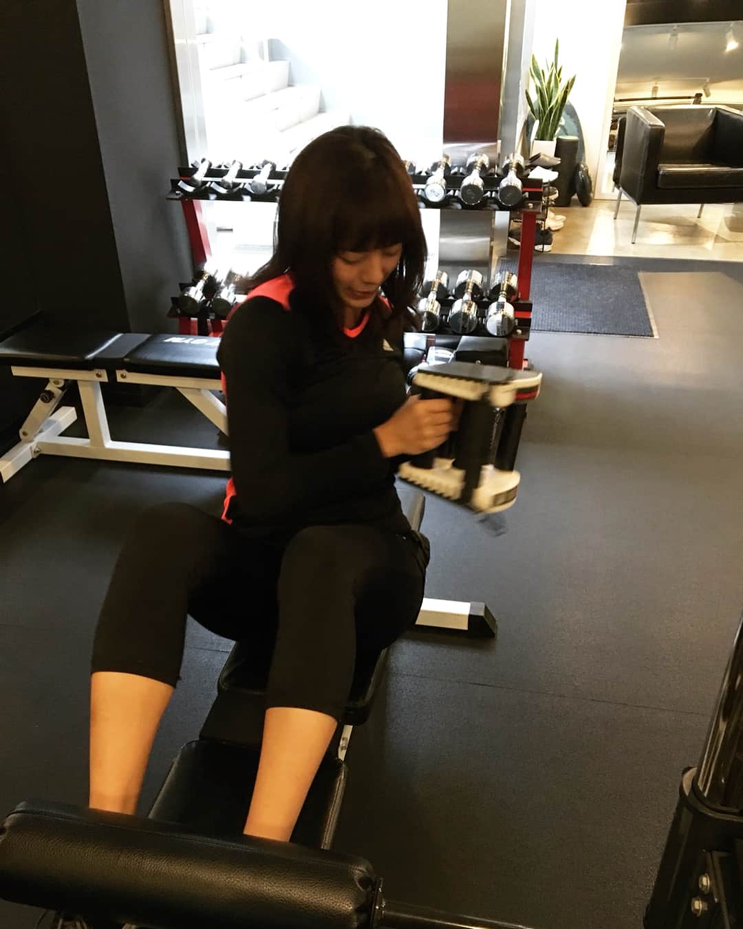 わちみなみのインスタグラム：「@trigg_body_design でトレーニングしてきました💡 . 撮影のない期間に増えてしまった分を減らせるように頑張ります☺︎ . #トレーニング #筋トレ」