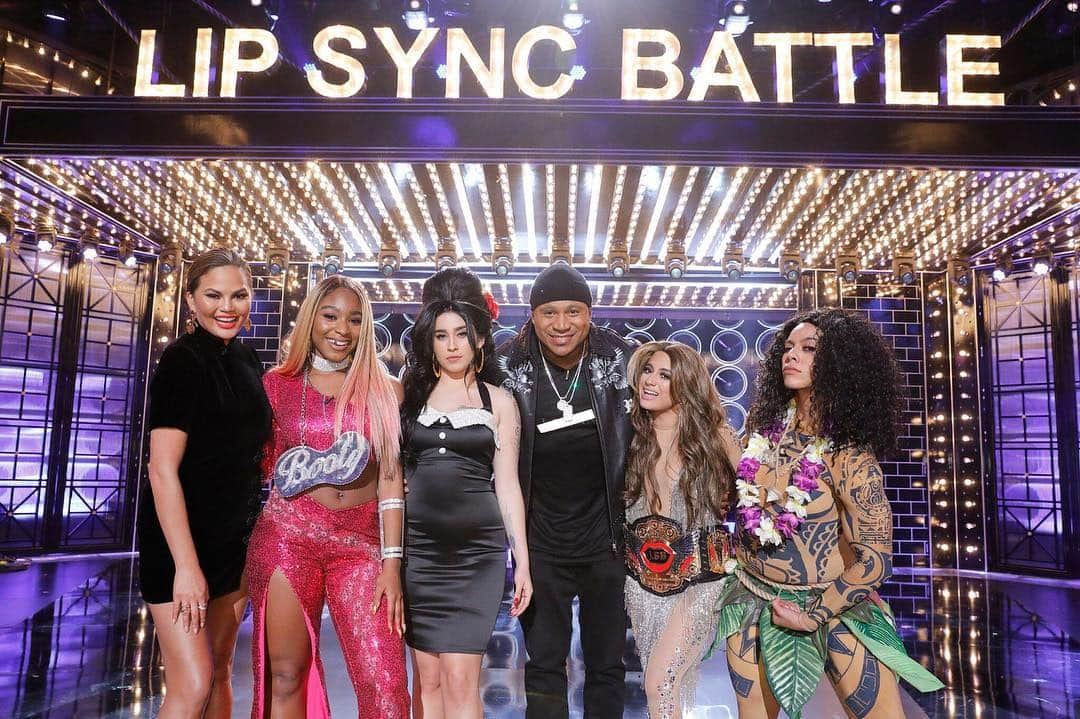 フィフス・ハーモニーのインスタグラム：「We came, we synced, AND WE CONQUERED. LOVE YOU @allybrooke - you deserve that belt 🏆 It was a blast, @lipsyncbattle!! #5HonLSB」