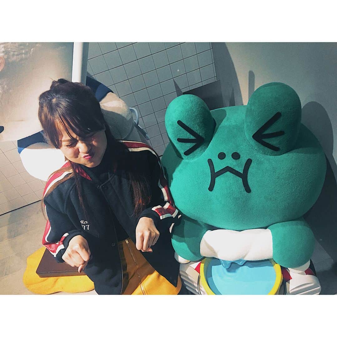 MiracleVellMagicさんのインスタグラム写真 - (MiracleVellMagicInstagram)「Me having too much fun taking pictures with them🐻🐥🐰👱🏻🐼🌝🐸👨🏻 #LINE #LINEオフィス #ひたすらかわいい #ひたすら楽しい」2月3日 19時41分 - miraclevellmagic
