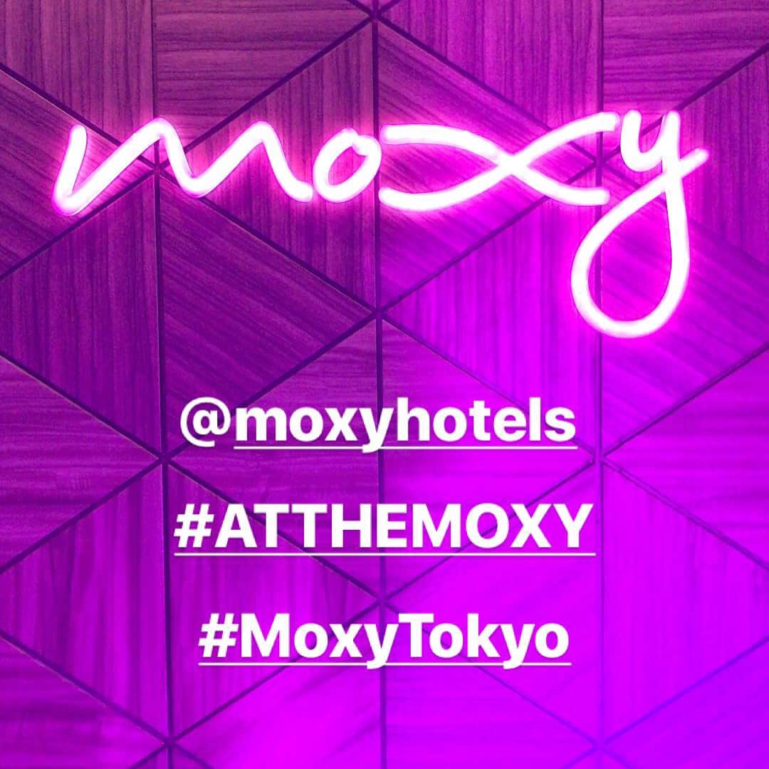 SAKUPANさんのインスタグラム写真 - (SAKUPANInstagram)「昨日は @moxyhotels のパーティーに 遊びに行ってきたよ🏨❤️ かわいいところだらけで 写真撮りすぎちゃった笑笑  部屋に入ると 可愛すぎるギフト達が😭😭 素敵すぎる1日でした🎁❤️ . Thank you @moxyhotels @moxytokyo  #atthemoxy  #moxytokyo」2月3日 19時40分 - sakup0723_