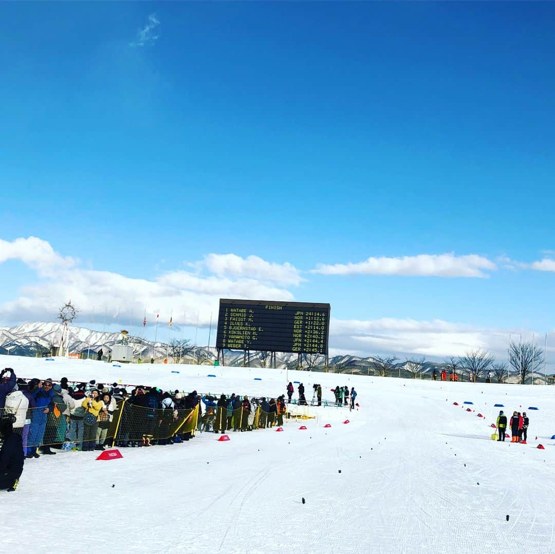 宮澤智さんのインスタグラム写真 - (宮澤智Instagram)「★ 長野県の白馬ジャンプ競技場で今日と明日行われる、 ノルディックスキーW杯複合白馬大会の取材に行ってきました！ 注目の平昌五輪代表、渡部暁斗選手4連勝！ 好調をキープされているようです✨ 24:35〜HERO'Sです😊 #SNOWJAPAN #ノルディック複合 #ワールドカップ #白馬村 #ひーろーず」2月3日 21時51分 - tomo.miyazawa