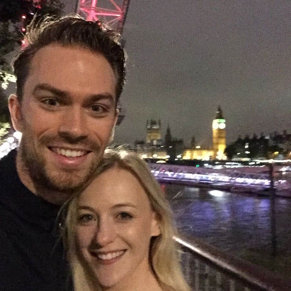 ペニー・クームズのインスタグラム：「Proud to be competing for such a beautiful and amazing country! 6 days to go!!! 😱💜 . . . . #london #bigben #mylondon #pyeongchang2018 #england #greatbritain #proudtobebritish #pride #olympics #olympicjourney #pathtopyeongchang #love #happiness #touristpic #londoneye」