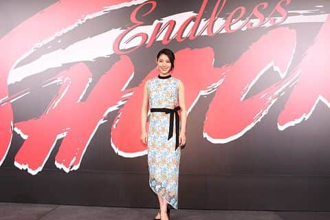 瀧本美織のインスタグラム：「今日から「Endless SHOCK」の公演が始まります💃実感がないです🤣あっという間に過ぎていった〜！二ヶ月の公演は初めてなので未知の領域。とにかくお客さまと一緒に楽しみたいです！昨年の記者発表のときのお衣装、こちらにも☺️ #endlessshock#帝国劇場#リカ#初日#dress#threefloor#💍#swarovskijewelry#earrings#seadsmara#👠#carrano」