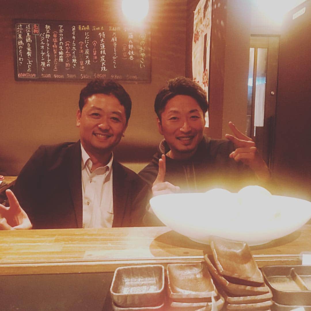 大野篤史のインスタグラム：「久しぶりに会えた😊😊 良い週末でした👌 #連勝#僕たち似てますかw#昔から似てないと言われますw#顔も性格も…🤣」