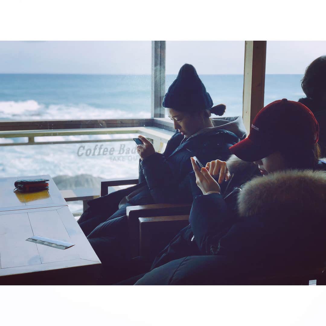 チョ・ヘジョンさんのインスタグラム写真 - (チョ・ヘジョンInstagram)「소중해요 많이 많이」2月4日 19時24分 - haejung_c