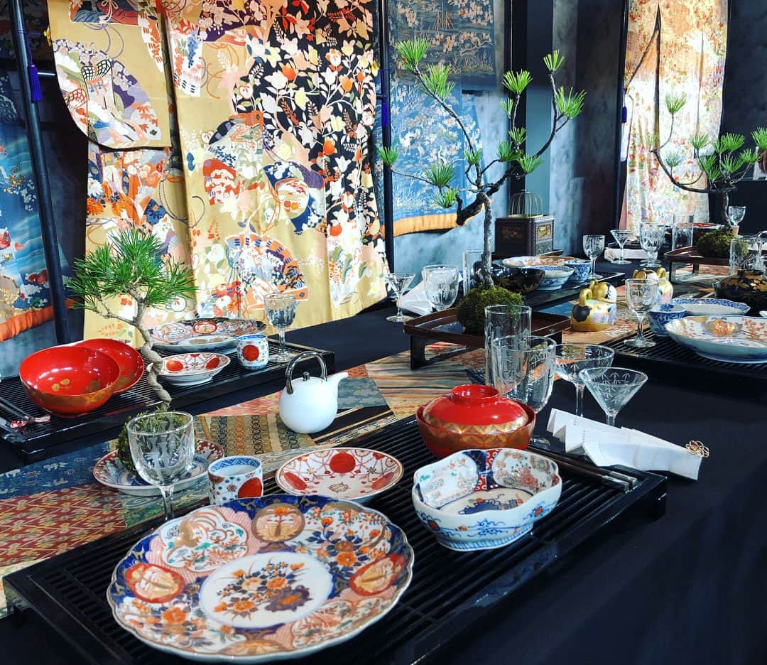 望月理恵さんのインスタグラム写真 - (望月理恵Instagram)「テーブルウェアフェスティバル にしおんちゃんと行ってきました！ ステキなものばかりで 私も頑張ろうと思いました。 え？何頑張るっていろいろですよー #テーブルウェアフェスティバル2018 #東京ドーム#しおんちゃん と #同郷 同学年 #関西弁炸裂」2月5日 18時46分 - mochiee28