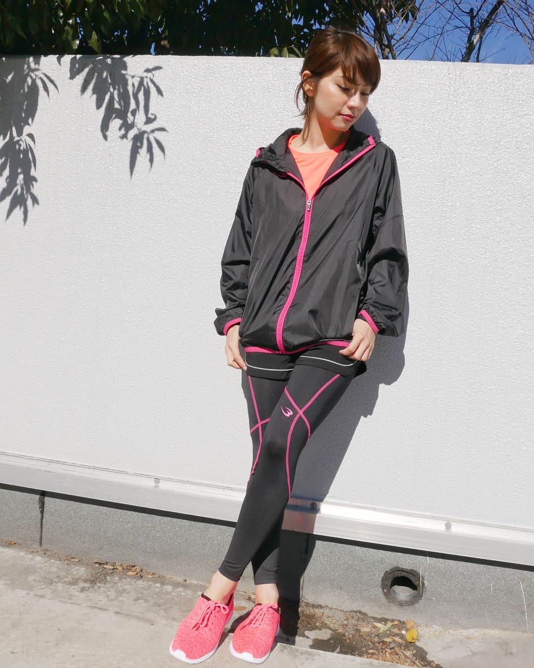 筒井愛実さんのインスタグラム写真 - (筒井愛実Instagram)「． runningを再開しました🏃‍♀️💨 元陸上部なので走ることがそもそも好きなので、運動不足解消に🙌ウエアはBODY MAKER（@bodymaker）で揃えました♡可愛いウエアめっちゃあって迷ったけどピンクのを選びました💘💘BODY MAKERが東京マラソンEXPO2018に出展するらしいので、ウエアお探しの方は是非チェックしてみてください👏🎉 ． #BODYMAKER #ボディメーカー #running」2月5日 10時45分 - manamin_158cm