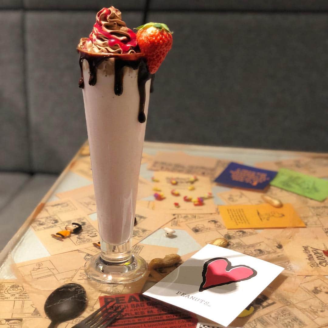 ピーナッツ カフェのグルメインスタ