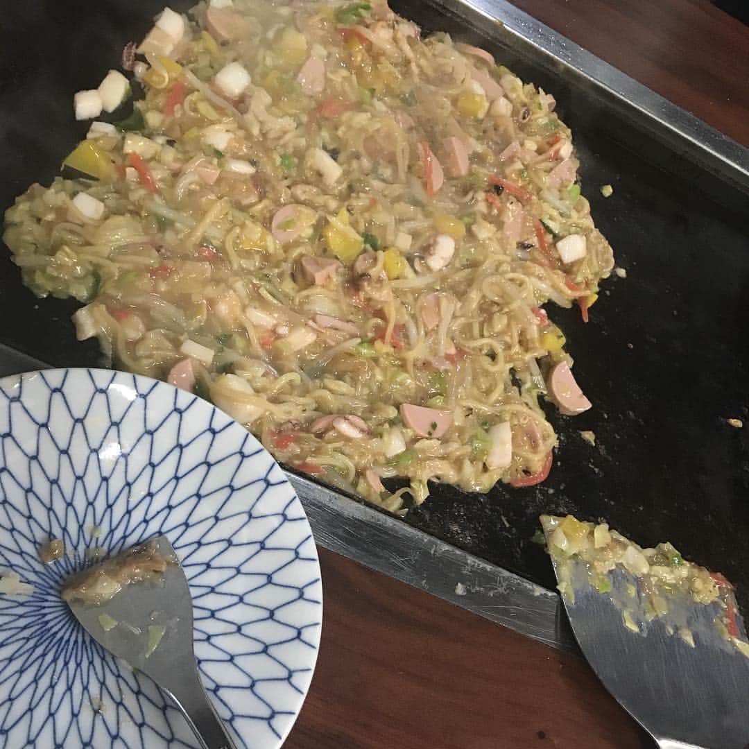 アニマル浜口のインスタグラム：「#もんじゃ #インスタ映え」