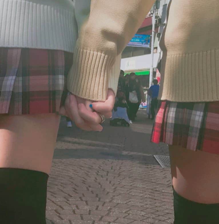 長澤茉里奈さんのインスタグラム写真 - (長澤茉里奈Instagram)「love💖 #schoolgirl #ニーハイ #制服 #harajuku」3月2日 20時05分 - marinanagasawa1008