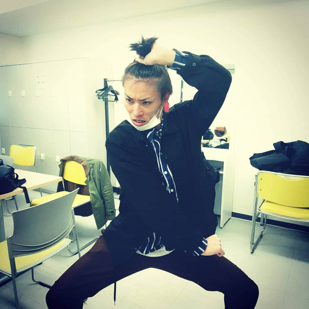 和泉杏さんのインスタグラム写真 - (和泉杏Instagram)「* ササ侍 * * #トキヨアキイ #トキヨアキイササ #ササ #侍 #さささむらい #言いにくい #右左どっちを抜くのか #いざ勝負」3月3日 14時01分 - izumikyou