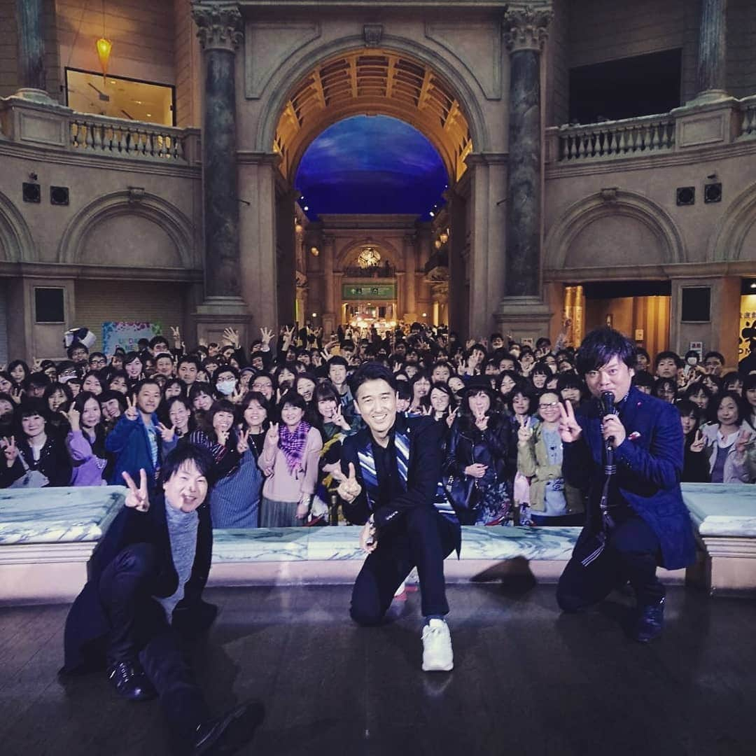 池森秀一さんのインスタグラム写真 - (池森秀一Instagram)「リリースイベント！みんな、ありがとうm(_ _)m武道館でお待ちしております‼️ #DEEN #池森秀一  #リリースイベント #ヴィーナスフォート教会広場」3月3日 18時17分 - ikemori_shuichi