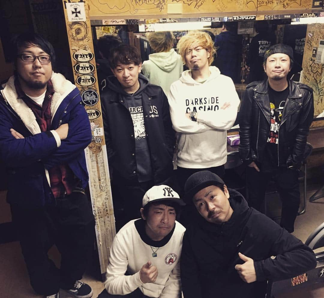 タクマ さんのインスタグラム写真 - (タクマ Instagram)「今日はスキッパーズと対バンやってん。  #THE SKIPPERS #Fintour #10feet #熊谷」3月4日 0時27分 - takumamitamura